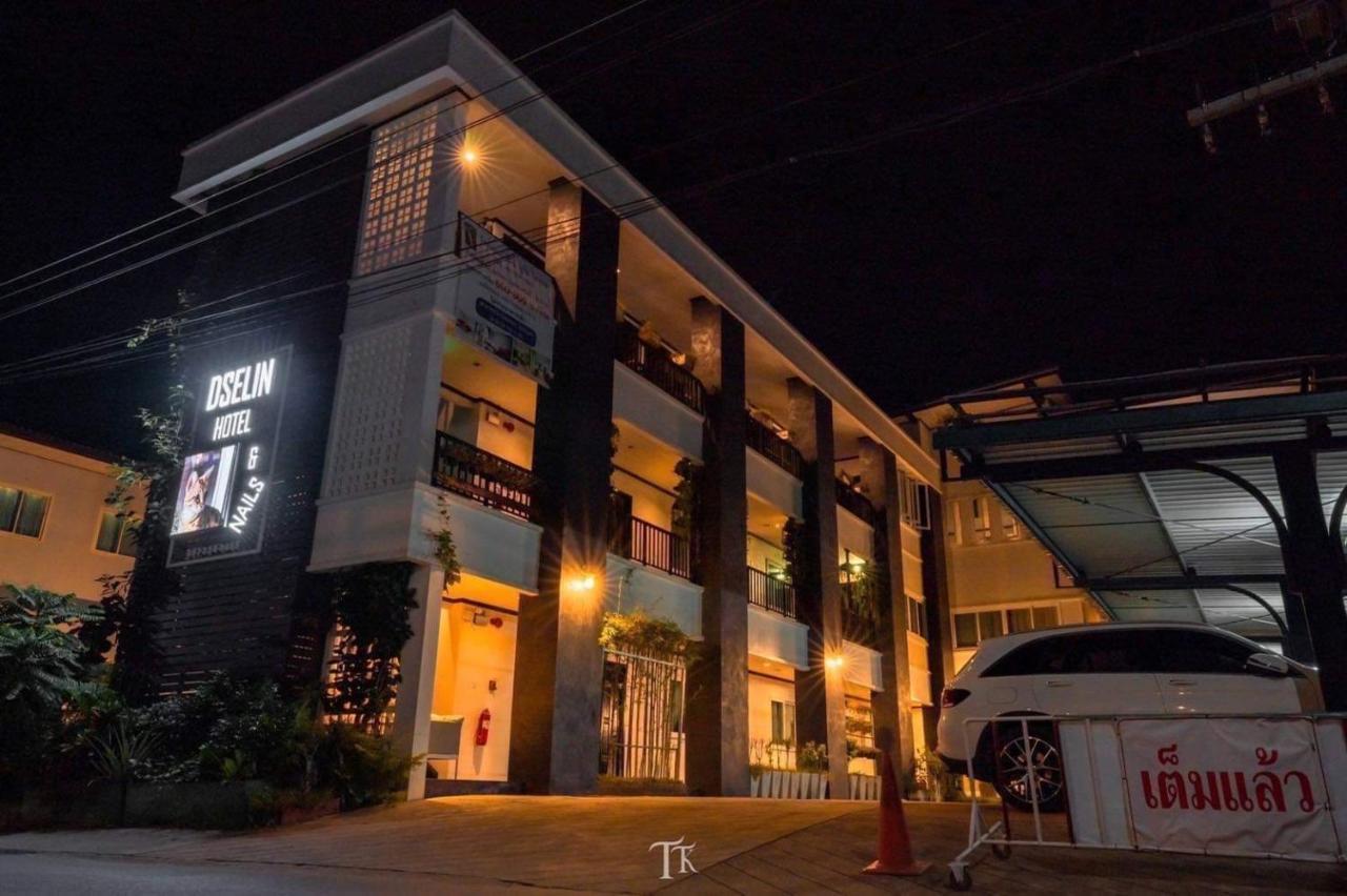 Dselin Boutique Hotel & Nails Nan Exterior photo